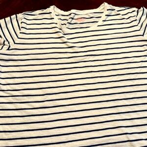 Striped t shirt! Cotton & comfy